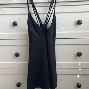 NWT Express Women’s Black Criss Cross Tank Top w/ Side Zipper- Size XS